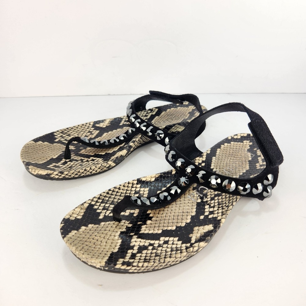 Pedro Garcia Athena Women's Studded Snakeskin Thong Sandals Size 37(6.5)
